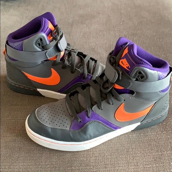 nike court tranxition